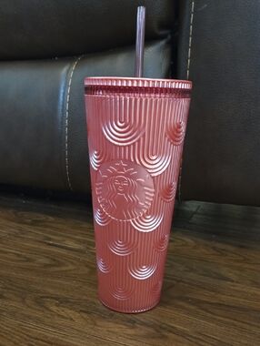 Starbucks Metallic Rose Pink Textured Cold Cup Venti
